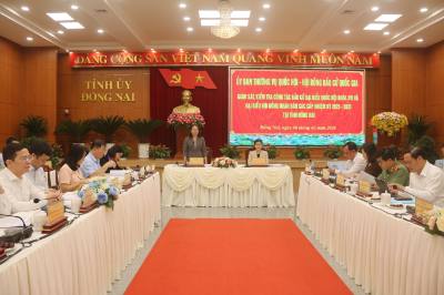 Bí thư Trung ương Đảng, Phó Chủ tịch nước Võ Thị Ánh Xuân và Đoàn công tác của Uỷ ban Thường vụ Quốc hội và Hội đồng bầu cử Quốc gia làm việc với Uỷ ban bầu cử tỉnh Đồng Nai. Ảnh: Lê Xuân-TTXVN