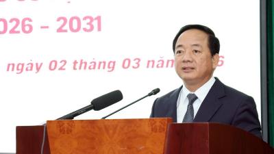 Đồng chí Trịnh Văn Quyết, Ủy viên Bộ Chính trị, Bí thư Trung ương Đảng, Trưởng Ban Tuyên giáo và Dân vận Trung ương, phát biểu tại Hội nghị. Ảnh: Hoàng Hải - TTXVN