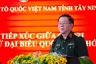 Đại tướng Nguyễn Trọng Nghĩa, Ủy viên Bộ Chính trị, Bí thư Trung ương Đảng, Chủ nhiệm Tổng cục Chính trị Quân đội nhân dân Việt Nam trình bày chương trình hành động. Ảnh: Thanh Bình - TTXVN