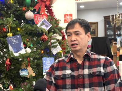 Nhận định về những lĩnh vực pháp luật cần được ưu tiên sửa đổi hoặc hoàn thiện trong nhiệm kỳ Quốc hội khóa XVI, luật sư Đặng Chiến Thắng đánh giá Việt Nam đã quan tâm và thúc đẩy phát triển kinh tế tư nhân. Quan điểm “dân giàu-nước mạnh” bằng kinh tế tư nhân là bước đi phù hợp và tất yếu, dù phát triển kinh tế tư nhân cũng đặt ra các thách thức đối với các nhà làm luật. Ảnh: Đoàn Hùng - PV TTXVN tại Mỹ