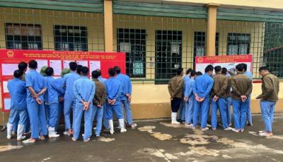 Dù môi trường quản lý nghiêm ngặt, các học viên tại Trại tạm giam, Công an tỉnh Thanh Hoá vẫn được pháp luật bảo đảm đầy đủ quyền công dân, trong đó có quyền bầu cử – một quyền hiến định quan trọng. Ảnh: TTXVN phát 