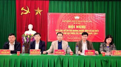 Một buổi tiếp xúc cử tri xã An Lạc. Ảnh: Danh Lam - TTXVN