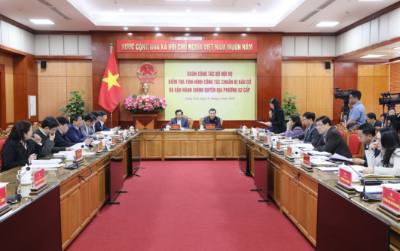 Đoàn công tác Bộ Nội vụ làm việc với UBND tỉnh Lạng Sơn về công tác chuẩn bị bầu cử. Ảnh: Anh Tuấn – TTXVN