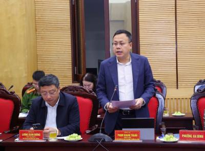 Bí thư Đảng ủy, Chủ tịch HĐND phường Ba Đình Phạm Quang Thanh phát biểu. Ảnh: Văn Điệp – TTXVN