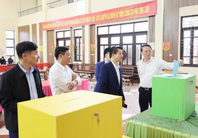 Diễn tập bầu cử ở các khu phố phường Nhân Hòa, tỉnh Bắc Ninh. Ảnh: Thanh Thương- TTXVN