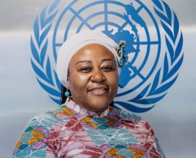 Caroline Nyamayemombe, représentante nationale de l'Entité des Nations Unies pour l'égalité des sexes et l'autonomisation des femmes (ONU Femmes), donne une interview à l'agence de presse vietnamienne.  Photo VNA/Photo gracieuseté