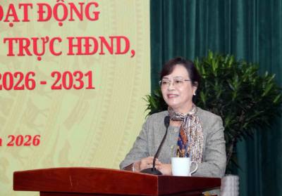 Bà Nguyễn Thị Quyết Tâm, nguyên Phó Bí thư Thành ủy, nguyên Chủ tịch HĐND Thành phố Hồ Chí Minh, chia sẻ kinh nghiệm tiếp xúc cử tri, tiếp công dân. Ảnh: Xuân Khu-TTXVN